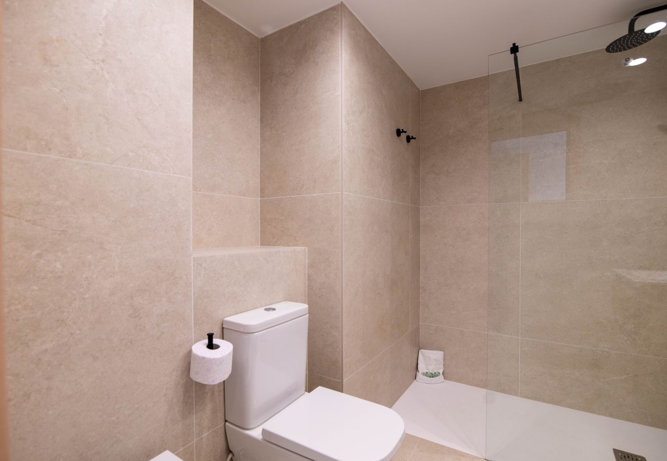Apartamento en Playa de Gandía - 02. AG BERMUDAS 6H PREMIUM