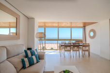 Apartamento en Playa de Gandía - 02. AG BERMUDAS 6H PREMIUM