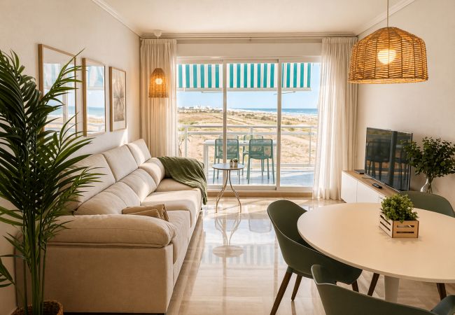 Apartamento en Playa de Gandía - 40. AG AIGUABLAVA 3-3