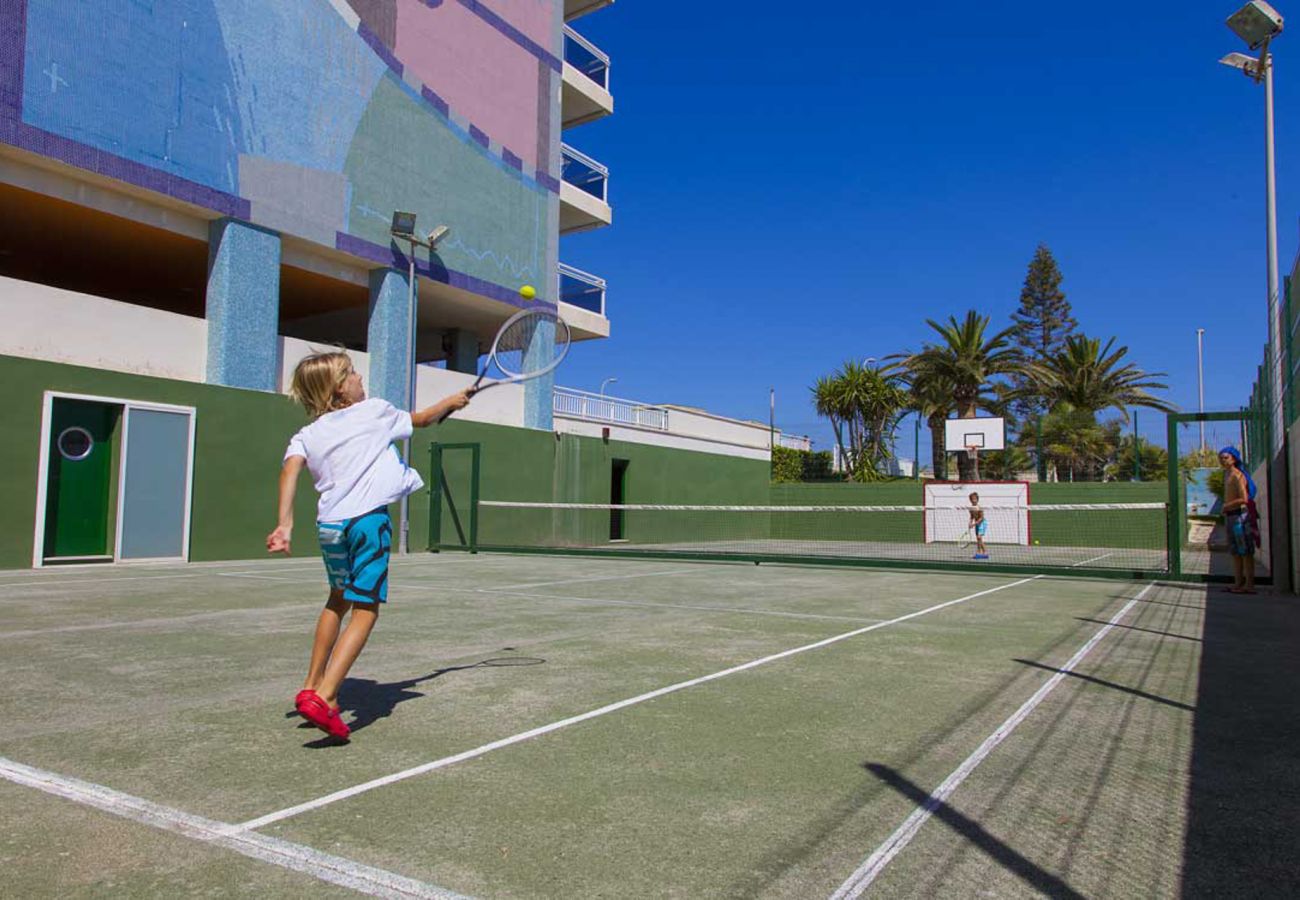 Ferienwohnung in Playa de Gandía - 41. AG AIGUABLAVA 6-7