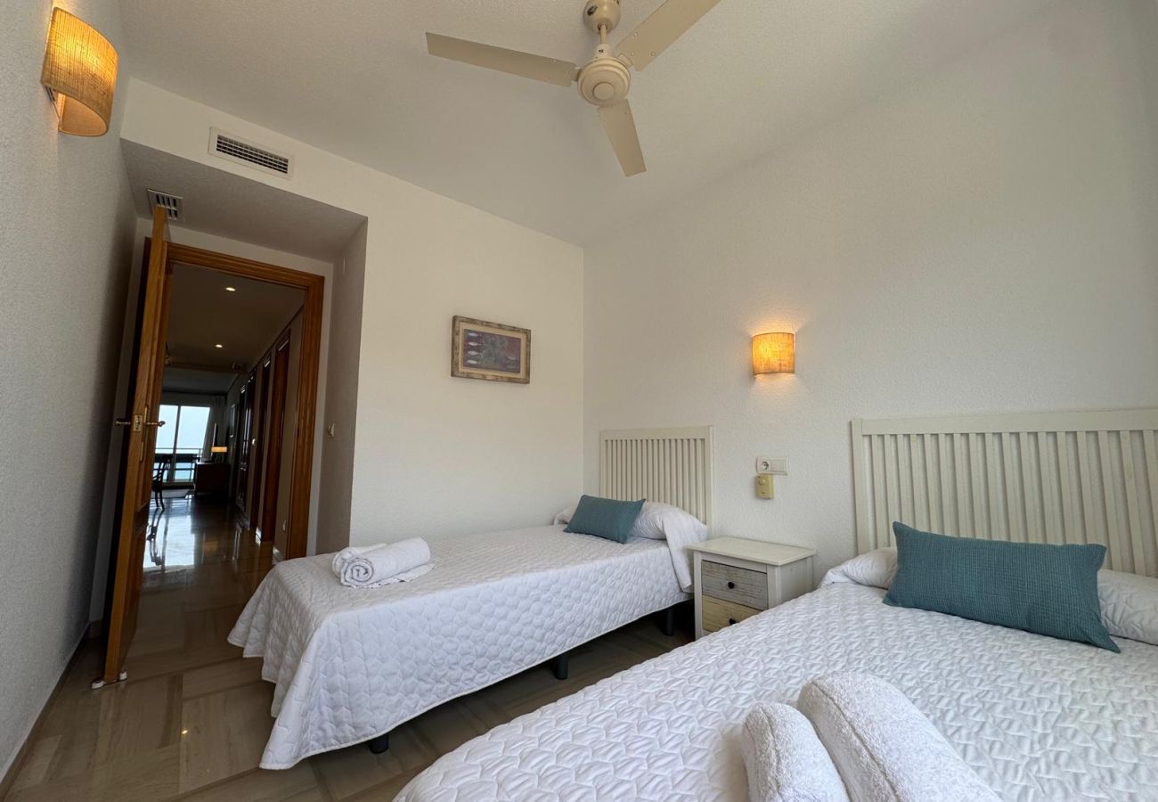 Ferienwohnung in Playa de Gandía - 42. AG AIGUABLAVA 8-7-15