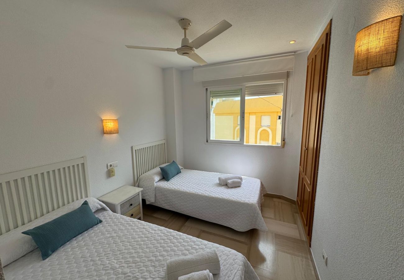 Ferienwohnung in Playa de Gandía - 42. AG AIGUABLAVA 8-7-15