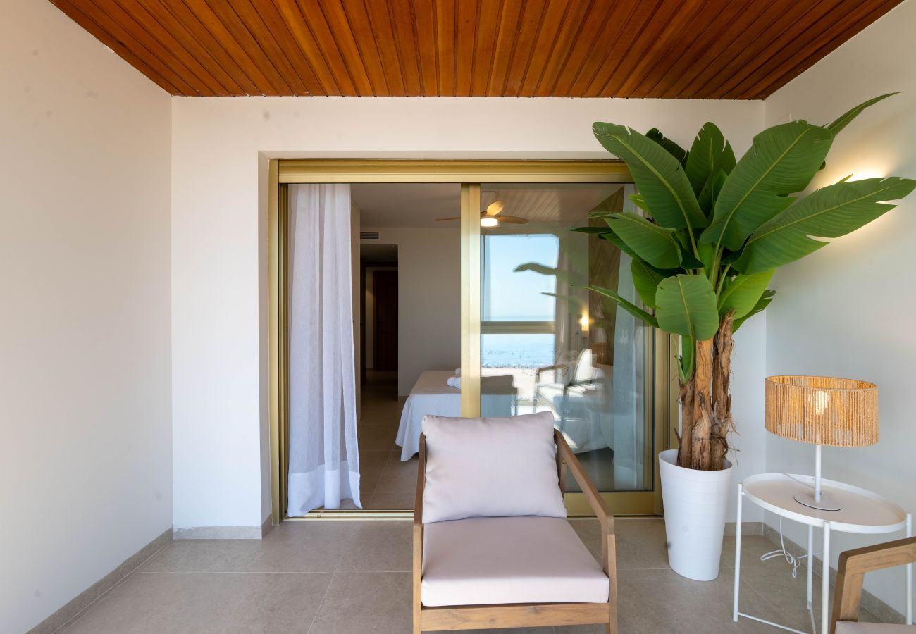 Apartment in Playa de Gandía - 02. AG BERMUDAS 6H PREMIUM
