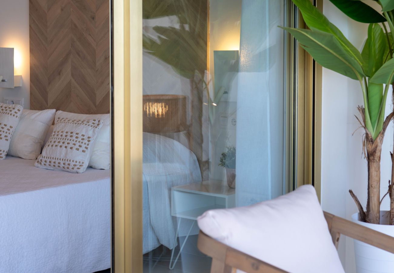 Apartment in Playa de Gandía - 02. AG BERMUDAS 6H PREMIUM