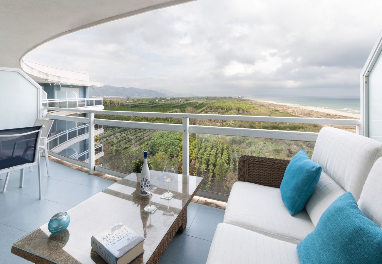 luxury beachfront apartment pets allowed amazing sea views large terrace wifi Gandia