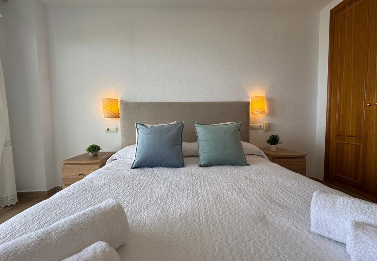 Apartment in Playa de Gandía - 42. AG AIGUABLAVA 8-7-15