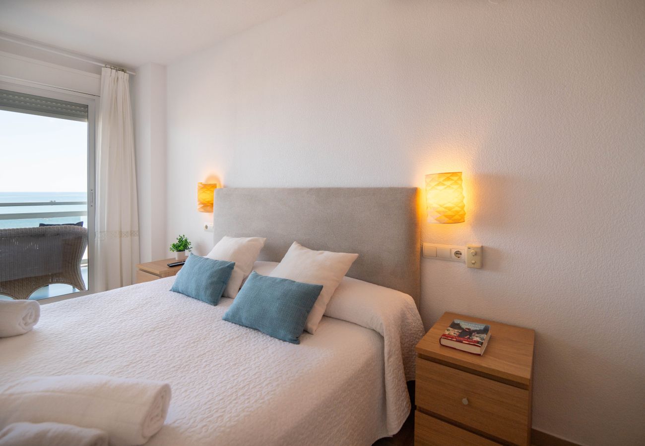Apartment in Playa de Gandía - 49. AG AIGUABLAVA 8-7-15
