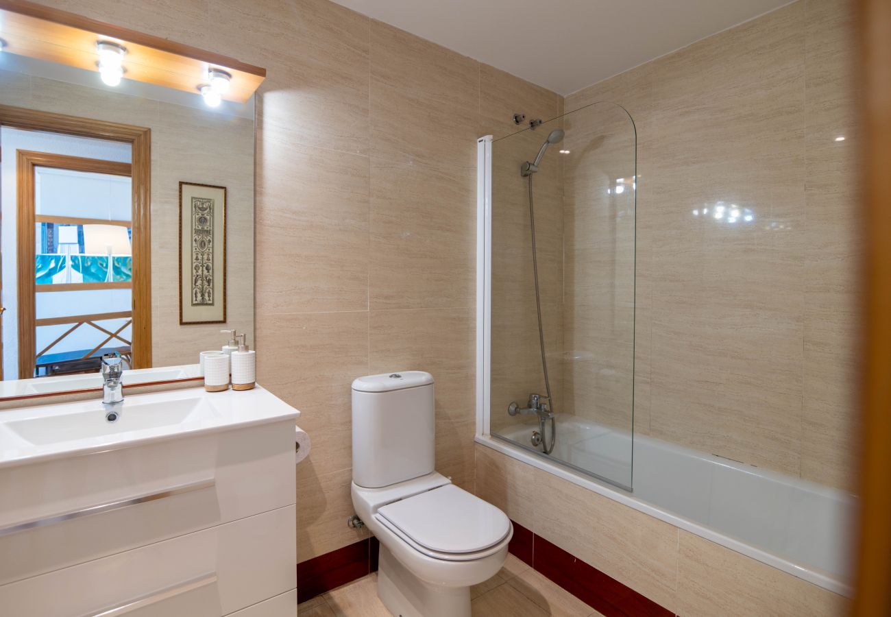 Apartment in Playa de Gandía - 49. AG AIGUABLAVA 8-7-15