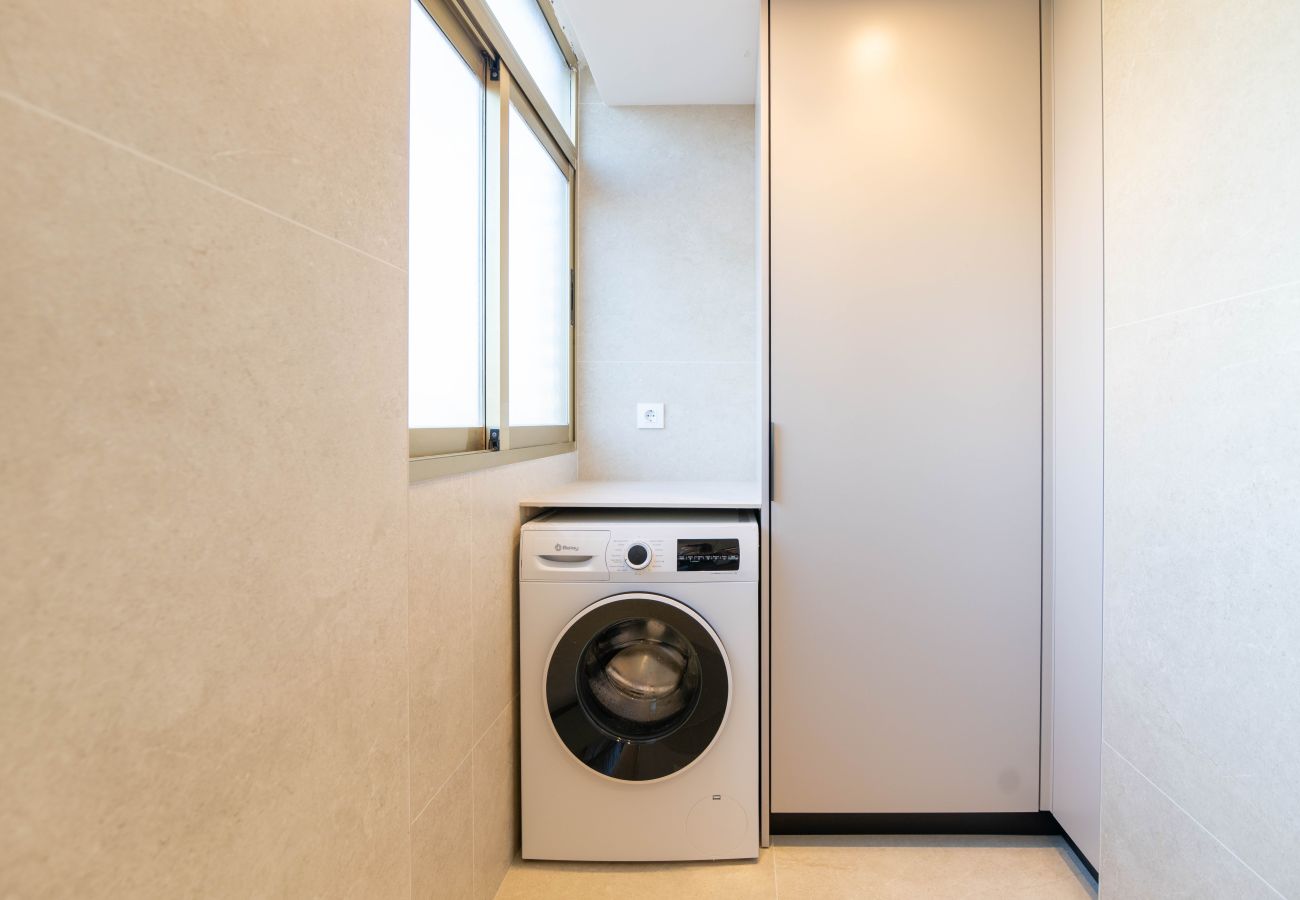 Appartement à Playa de Gandía - 02. AG BERMUDAS 6H PREMIUM